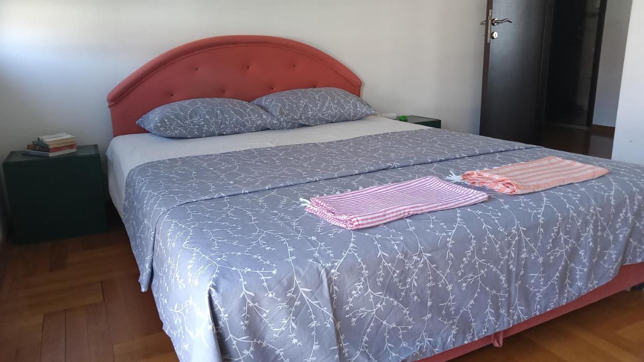 Central Home Podgorica Esterno foto